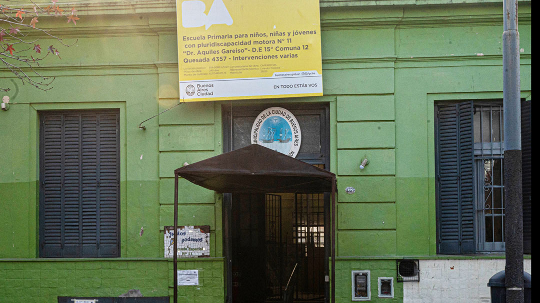 01-ENTRADA-ESCUELA-QUESADA-ZRK_7905