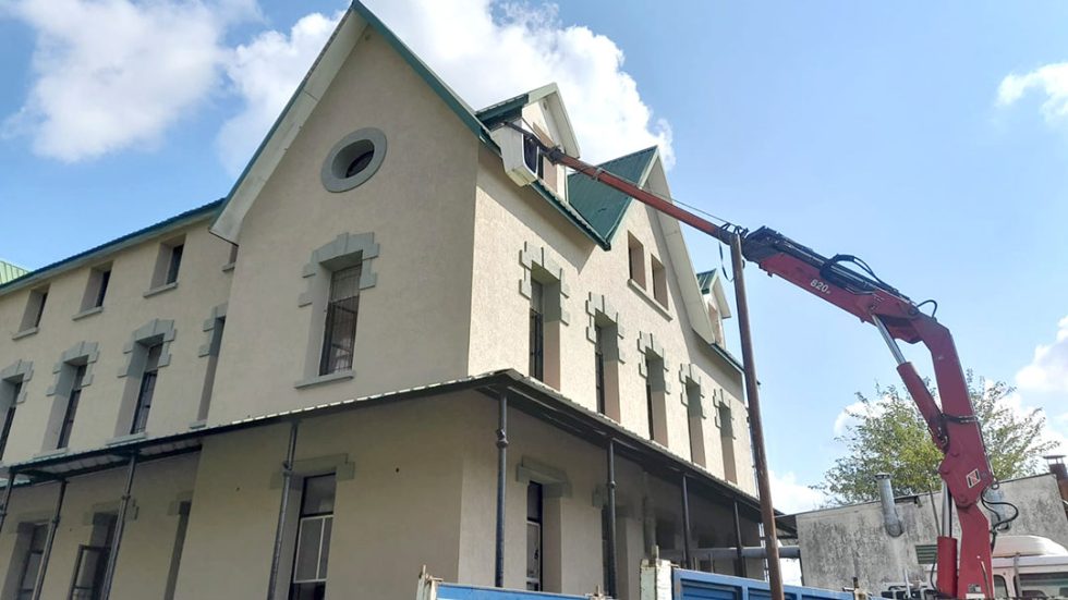 01-WhatsApp-Image-2023-04-17-at-13.28